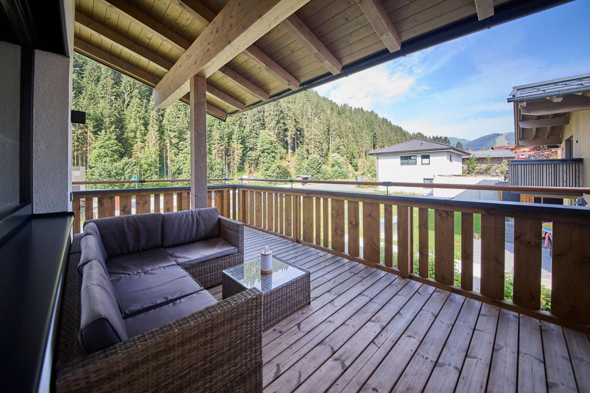 Haus Joan - Apartments ซาลบาคฮินเทอร์เกลมม์ ภายนอก รูปภาพ